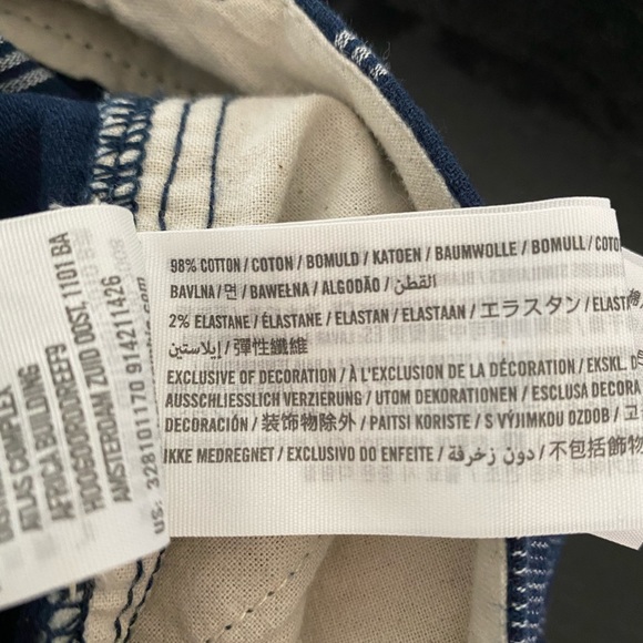 Hollister Classic Fit Short - Picture 10 of 10